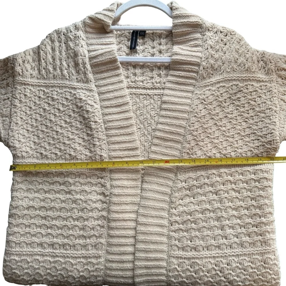 moon & madison Cream Textured Cardigan Size XXS Neutral Minimalist Cozy - Picture 7 of 11